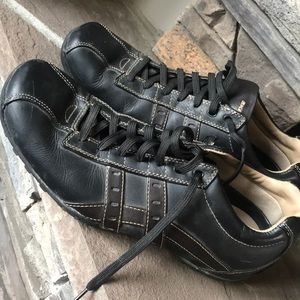 Price drop. ⬇️  Men’s sketchers